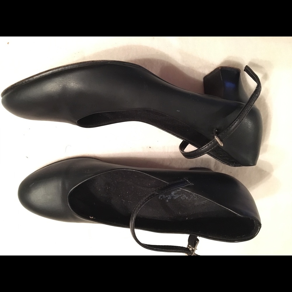 Capezio Character Shoe 9.5